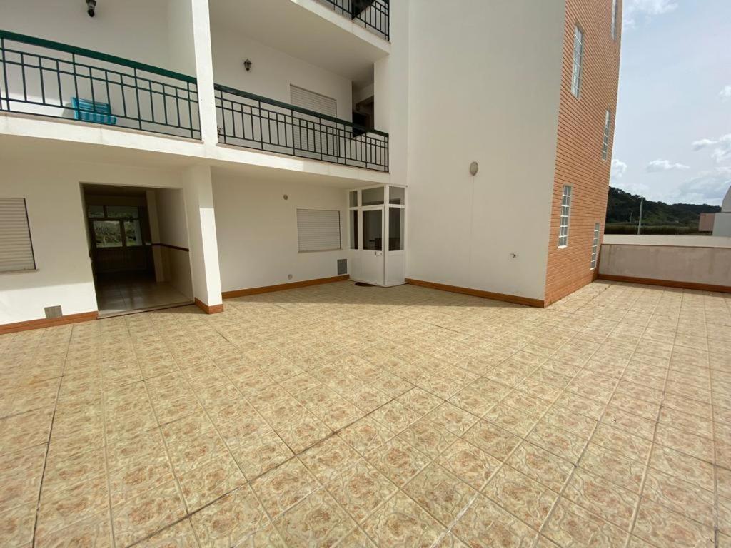 Casa Lucia Apartment Nazare Bagian luar foto